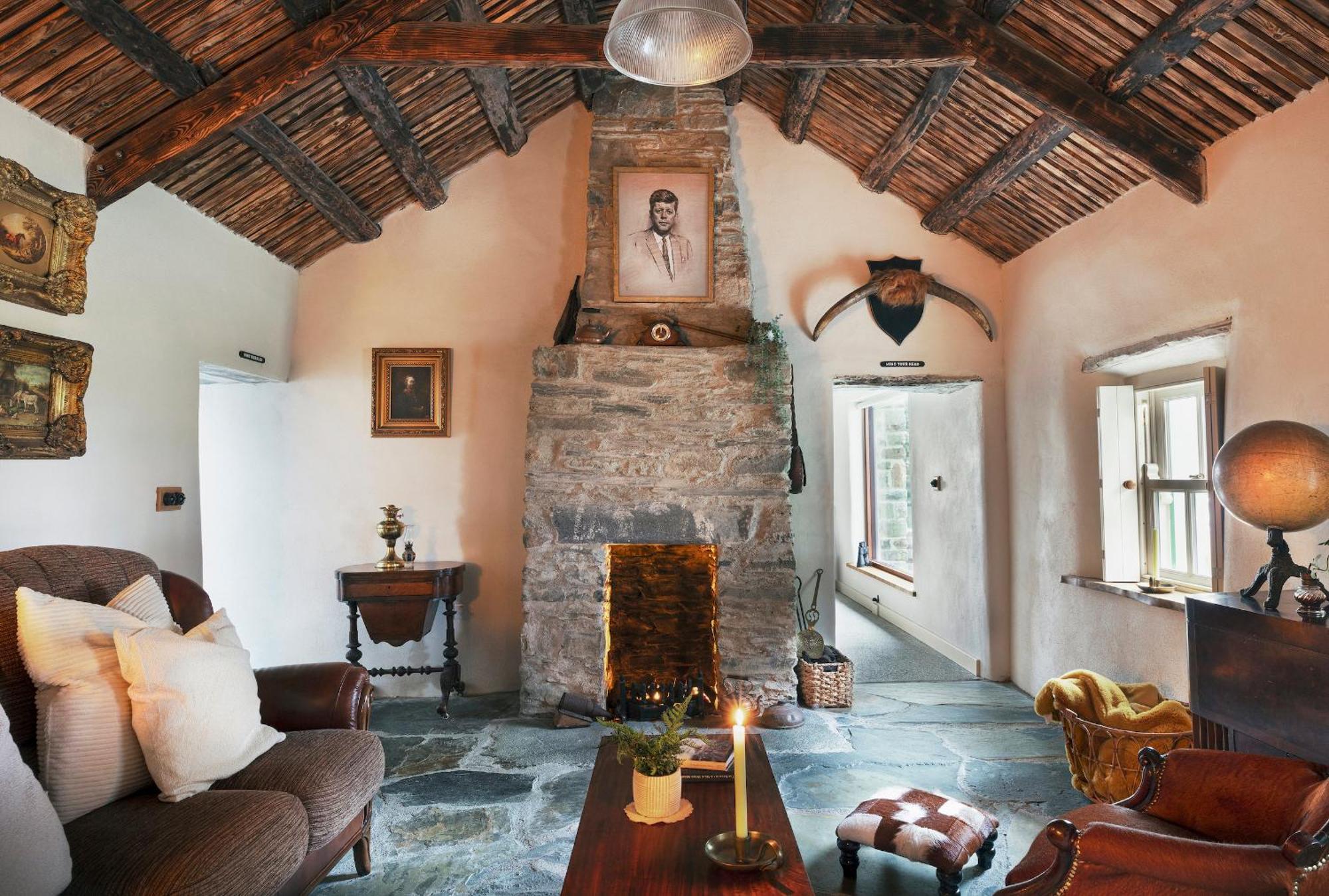 Secluded Thatched Cottage, Near Beaches & Hill Walking Rashenny Bagian luar foto
